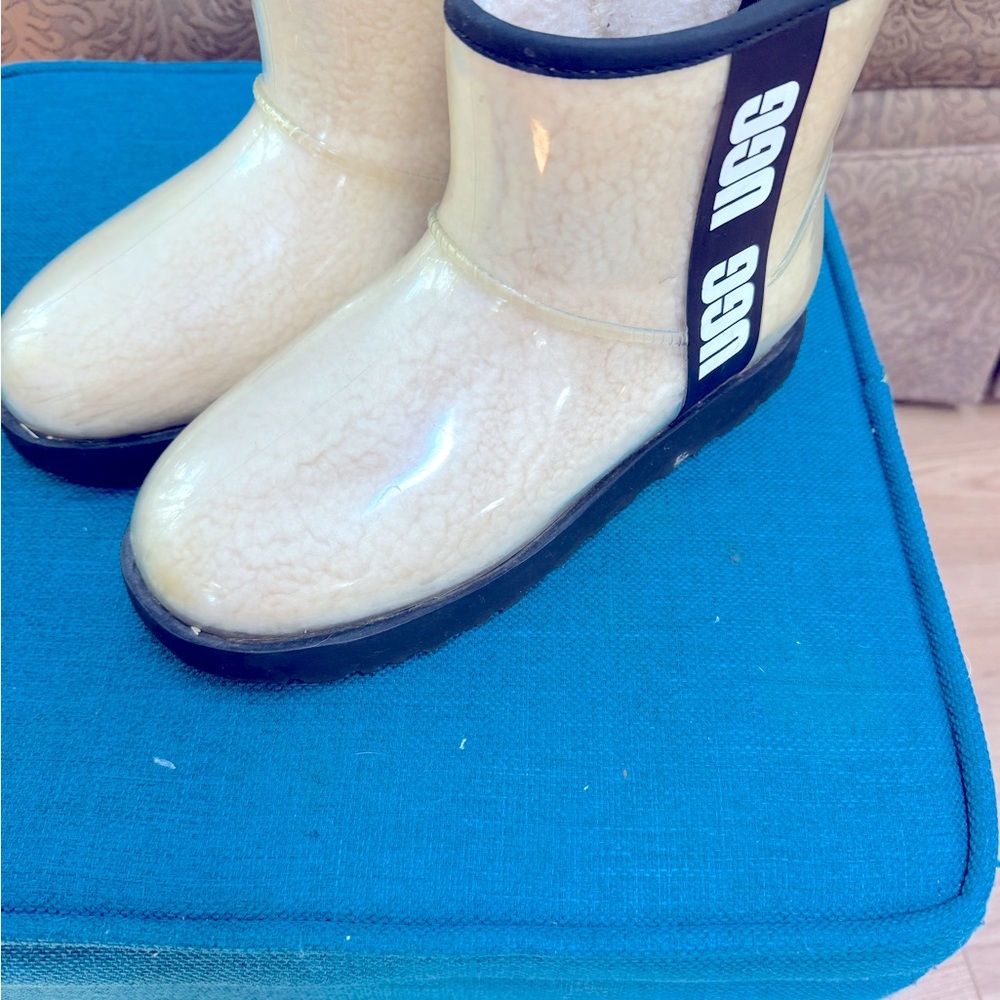 UGG Clear classic mini boot 7